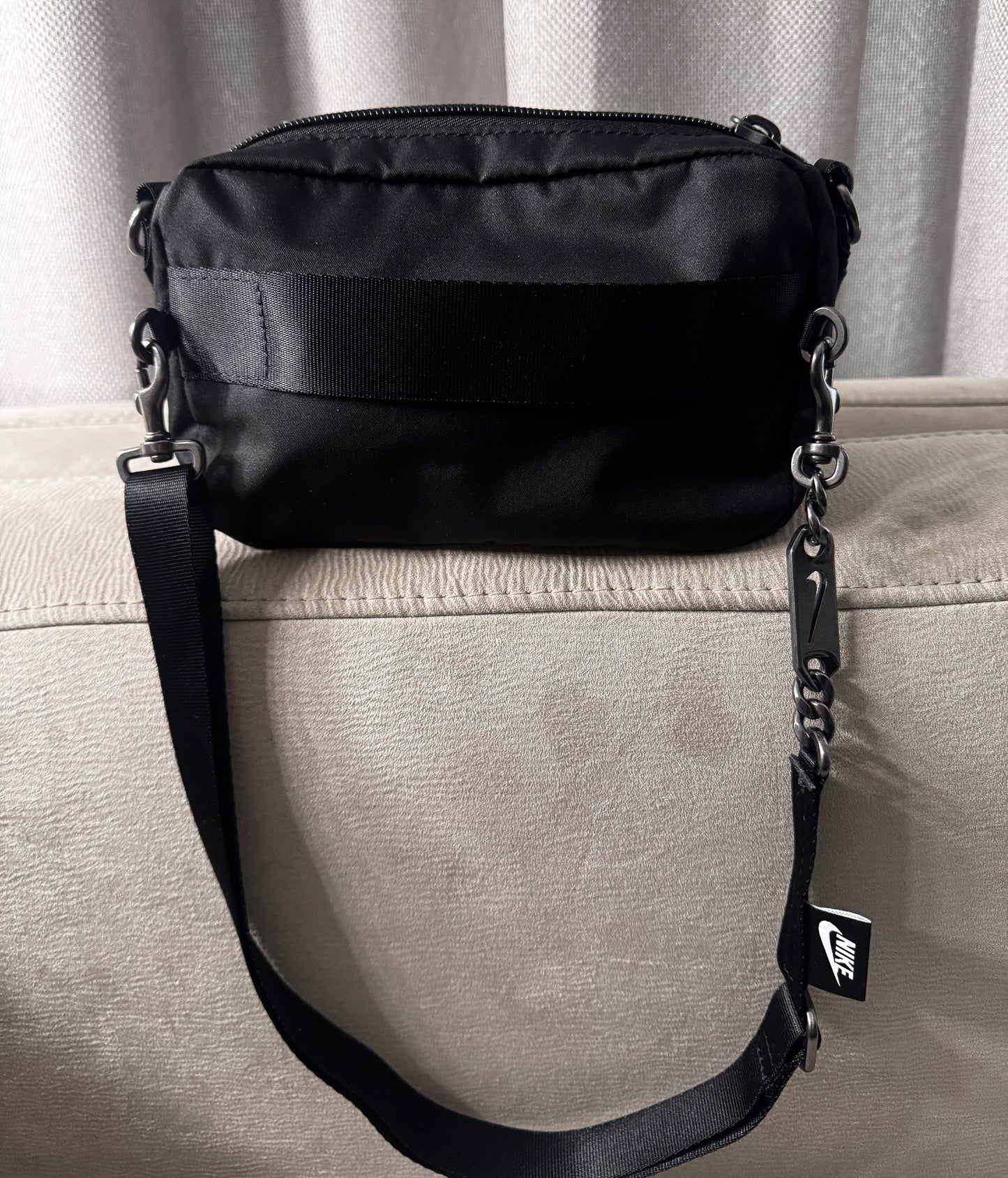 Crossbody Nike Sportswear Futura 365 – Negro