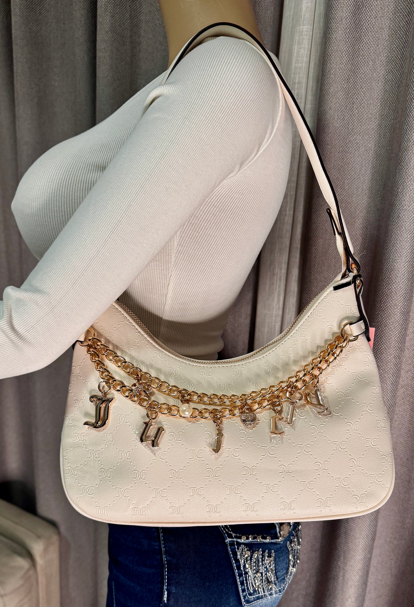 Cartera Juicy Couture Hobo Blanca con Charms