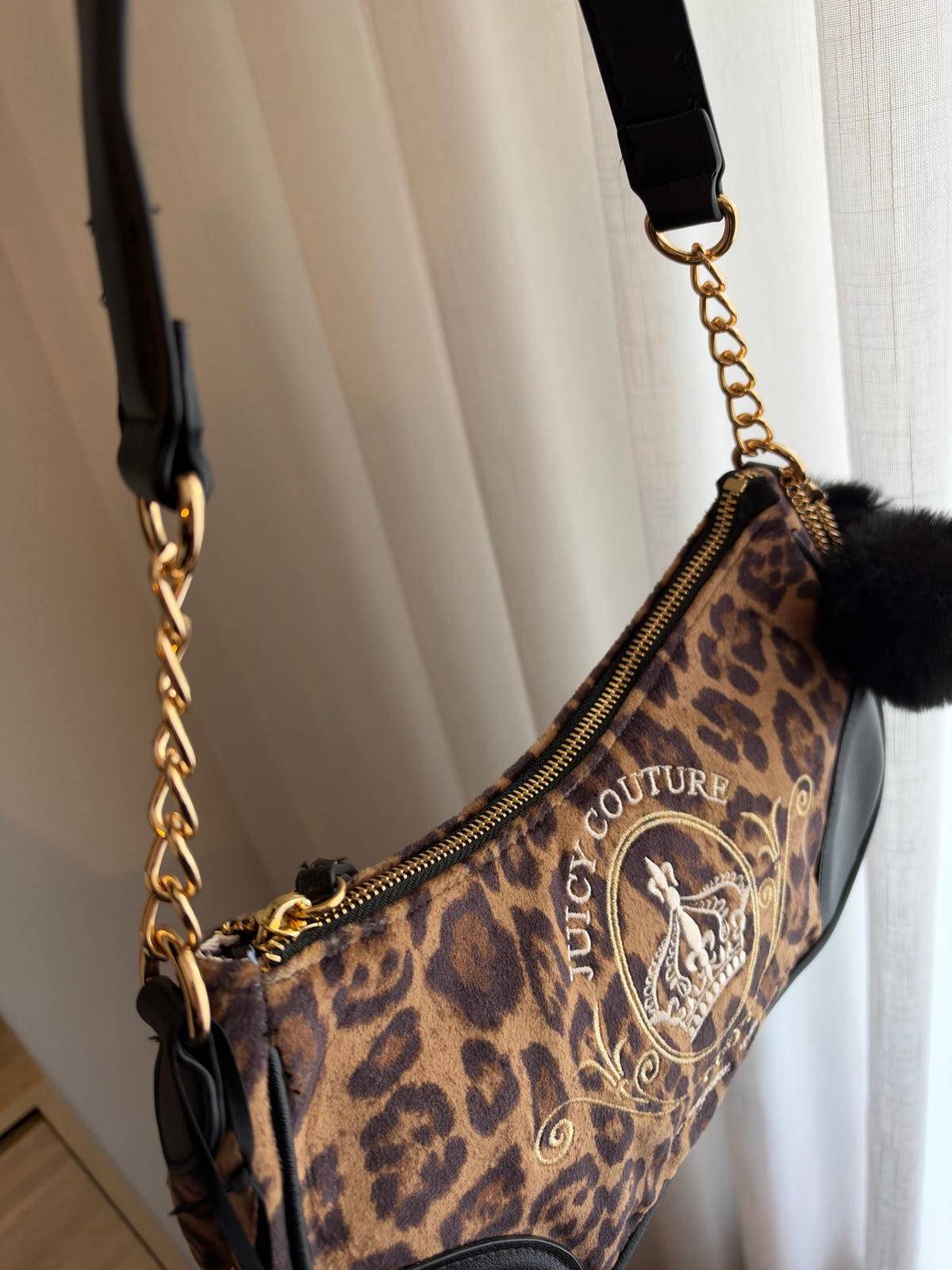 Cartera de Hombro Juicy Animal Print