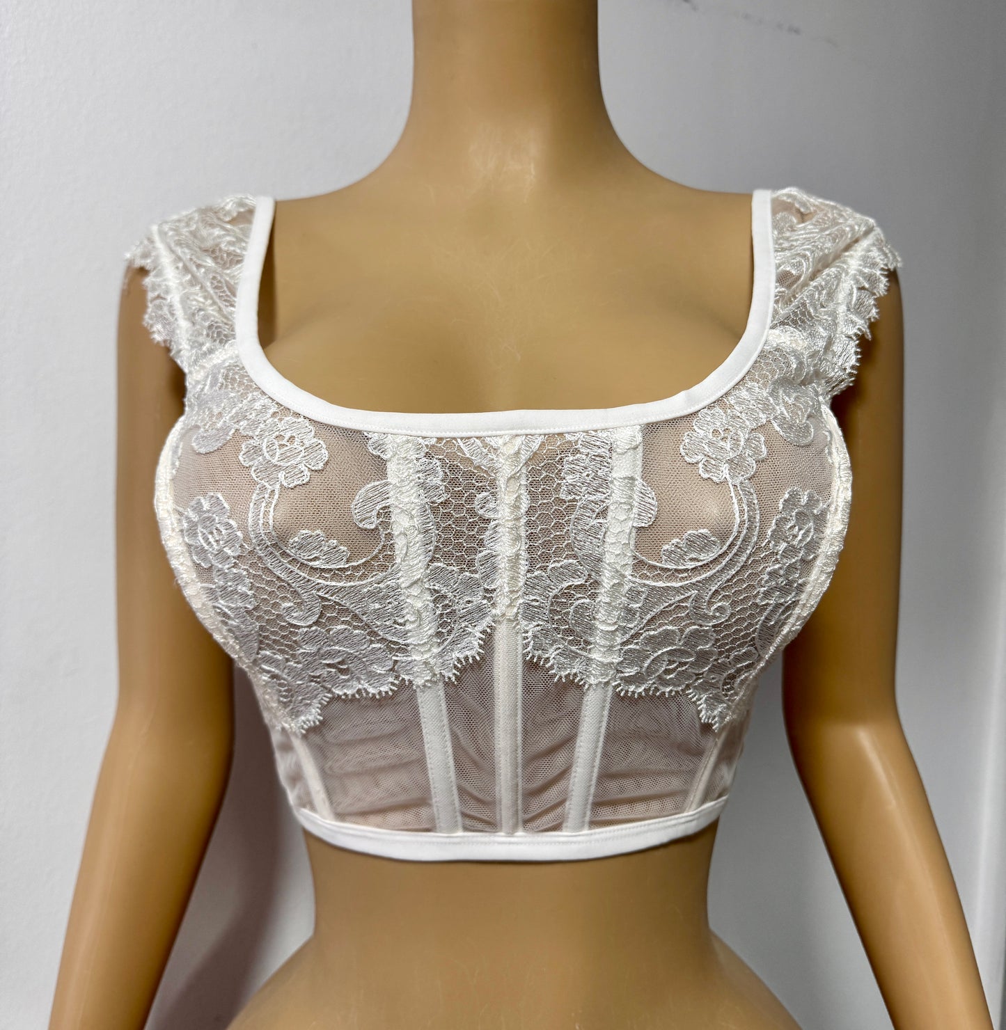 Top Corsé / Bustier de Encaje Blanco – Victoria's Secret