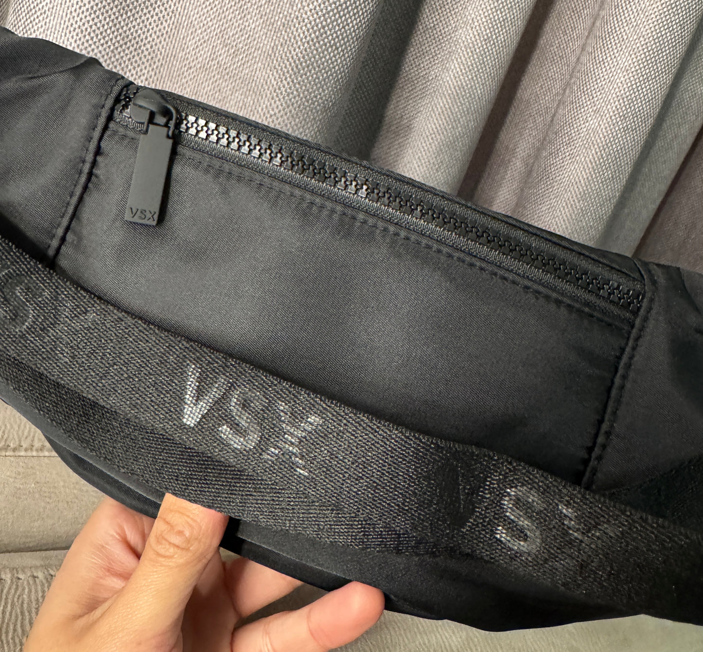 Banano VSX (Victoria's Secret Sport) - Negro