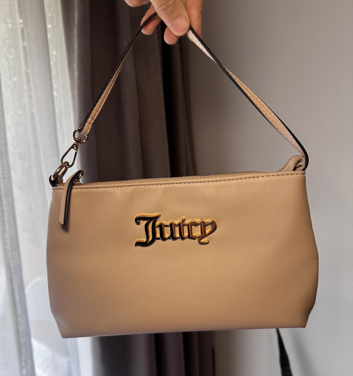 Tote Juicy Couture logos más bolso de mano