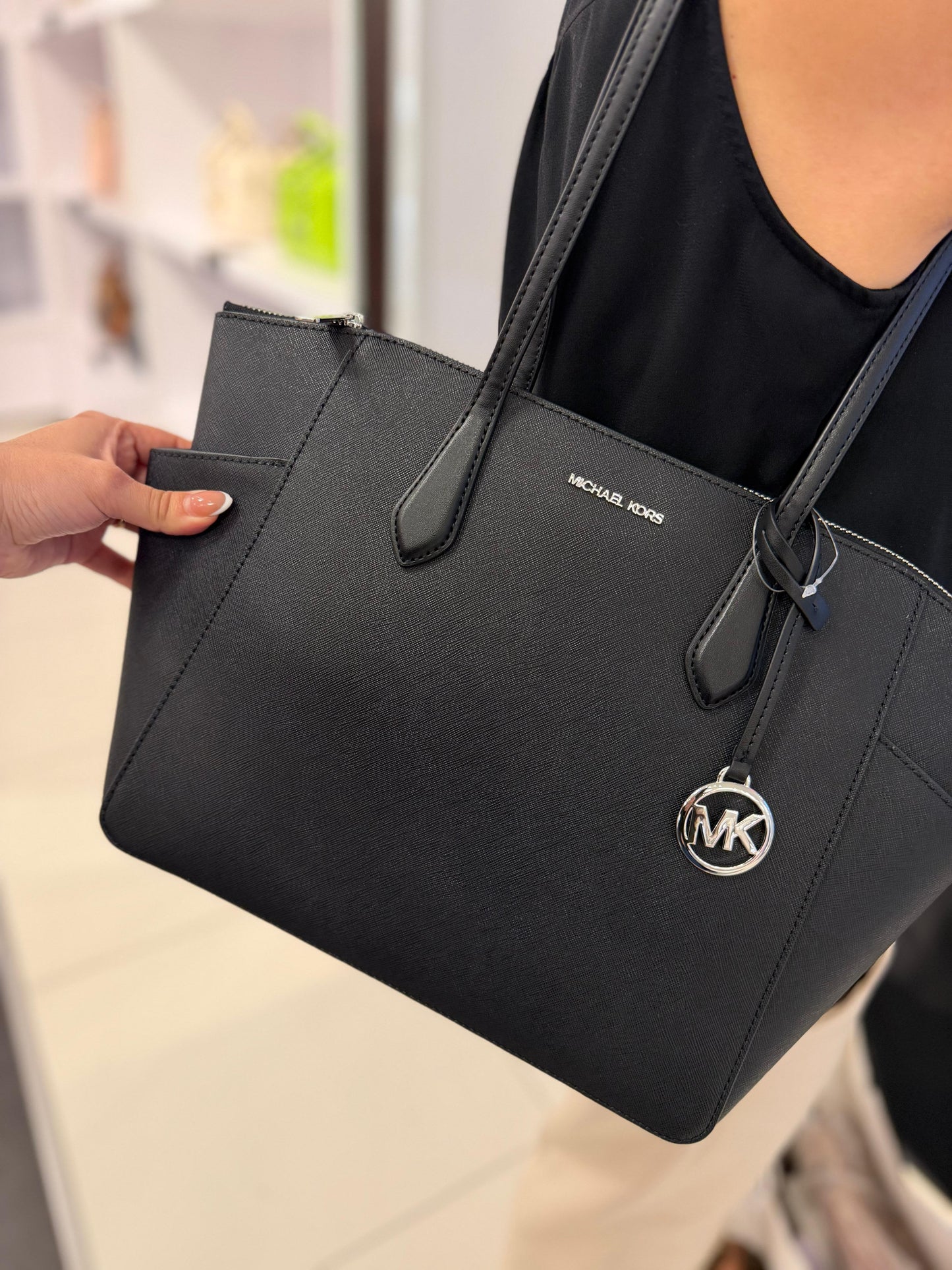 Tote MK negro