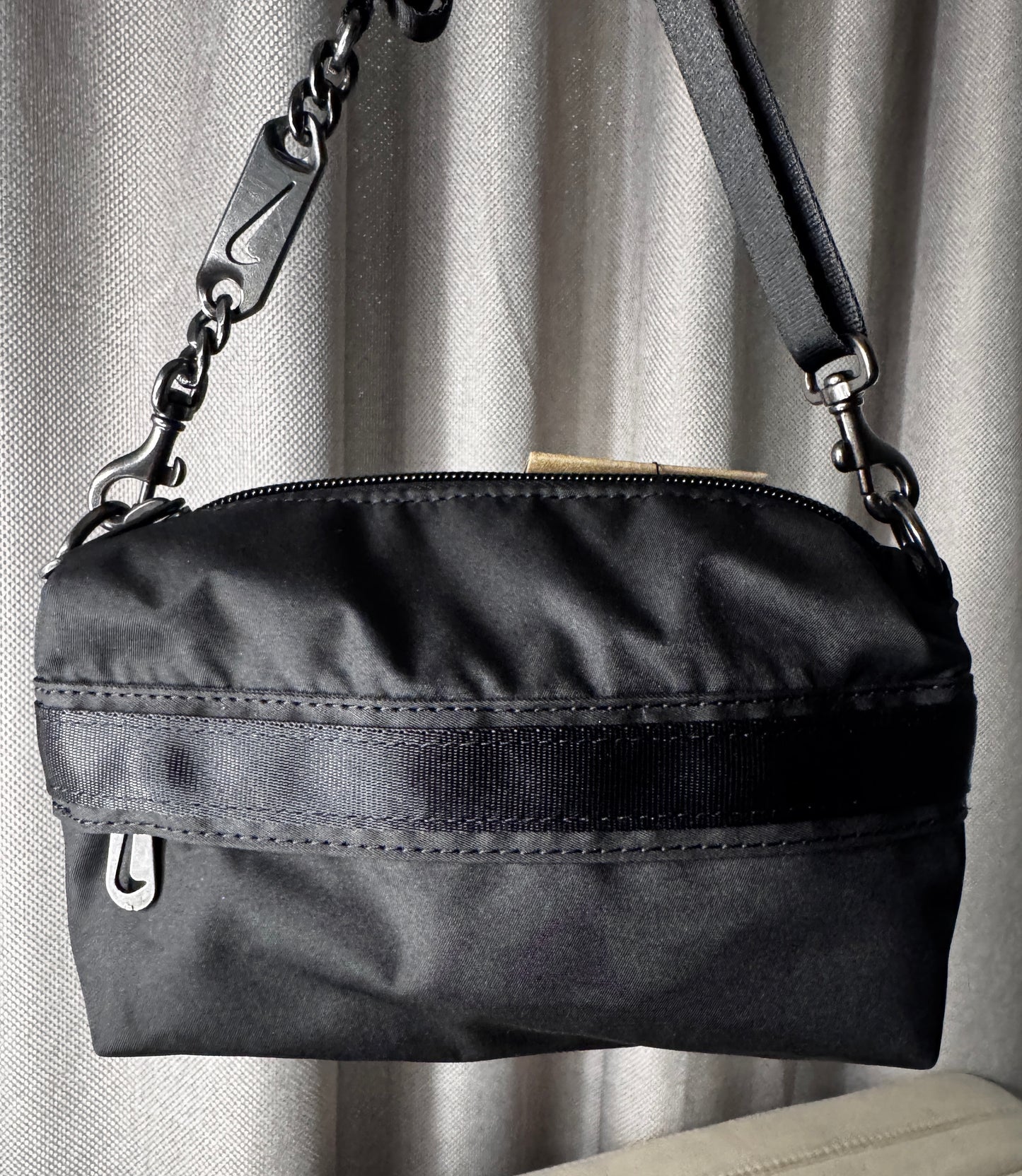 Crossbody Nike Sportswear Futura 365 – Negro