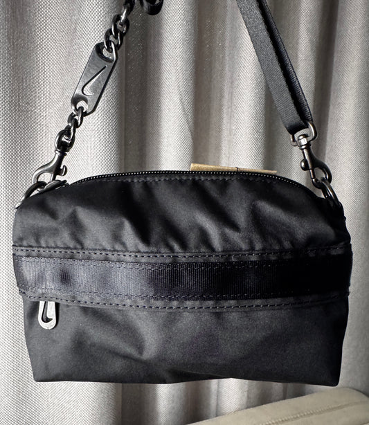 Crossbody Nike Sportswear Futura 365 – Negro