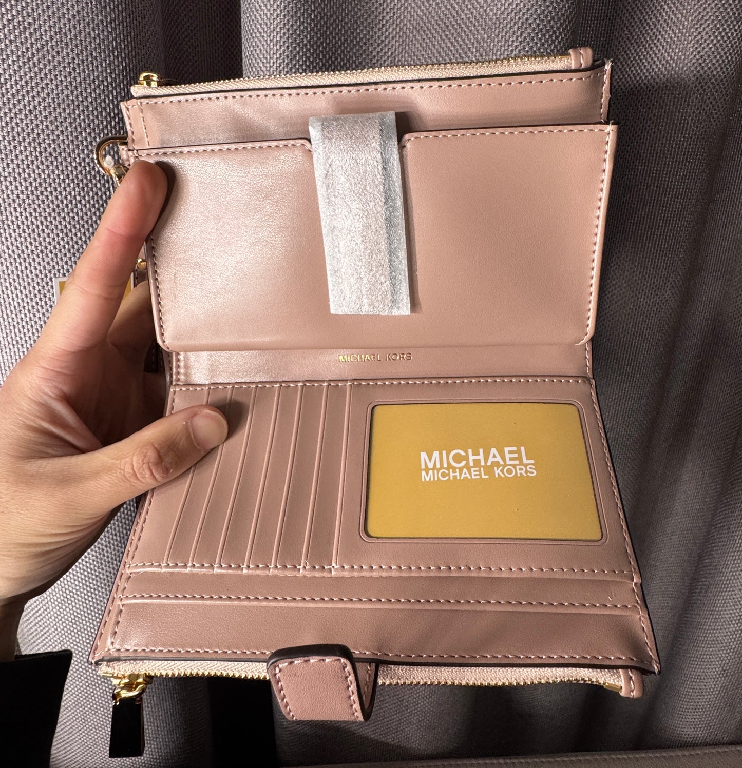 Billetera de Mano Michael Kors Adele Double Zip Wristlet – Rosa