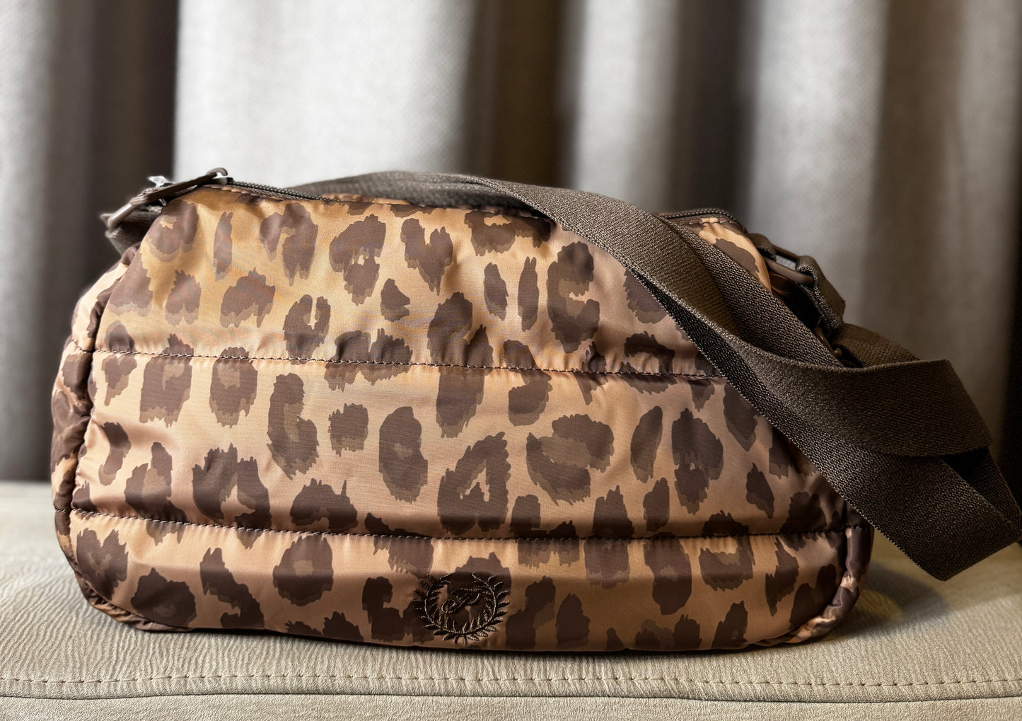 Cartera Bandolera Pink Acolchado Animal Print (Leopard)