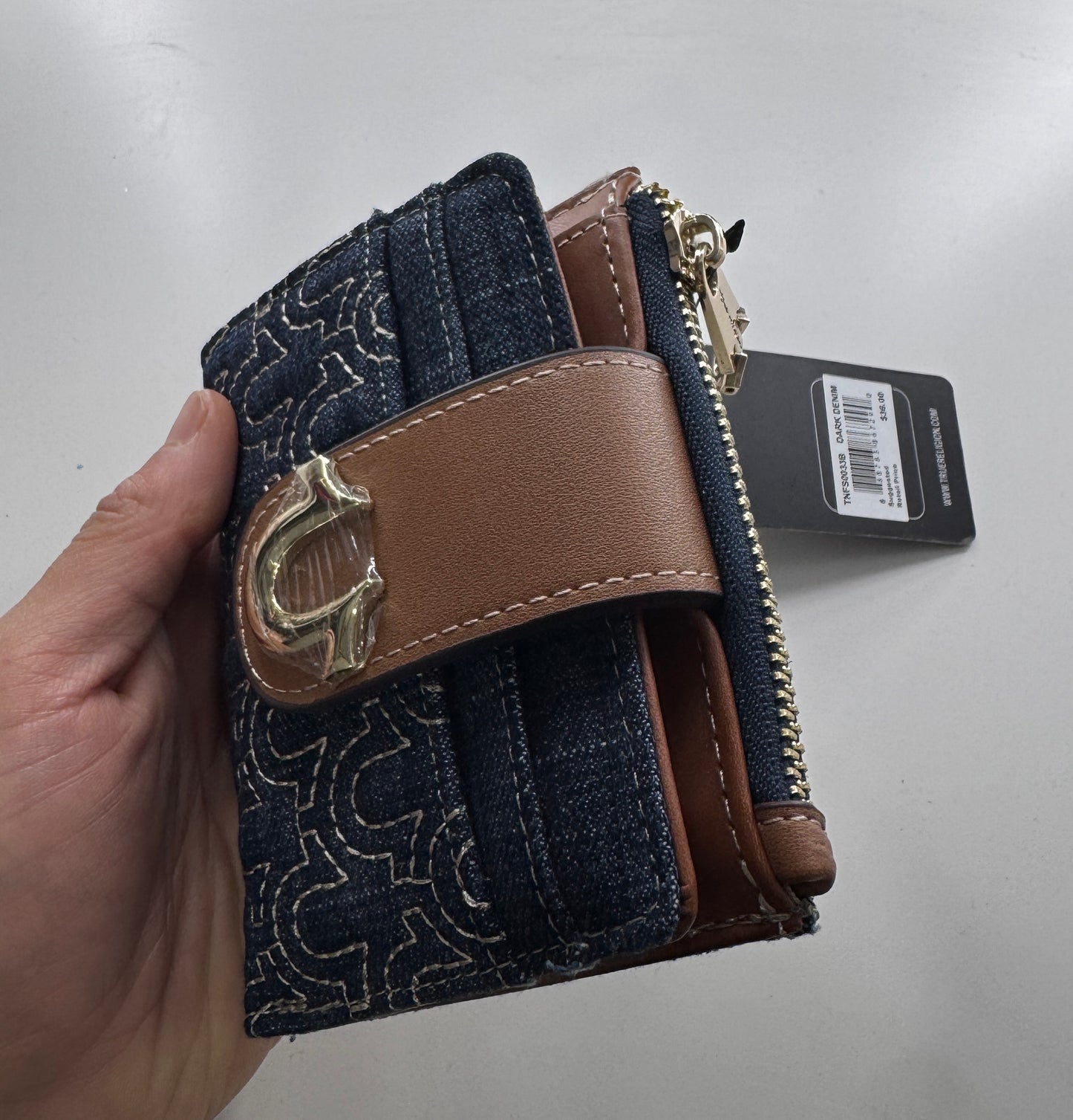 Tarjetero True Religion