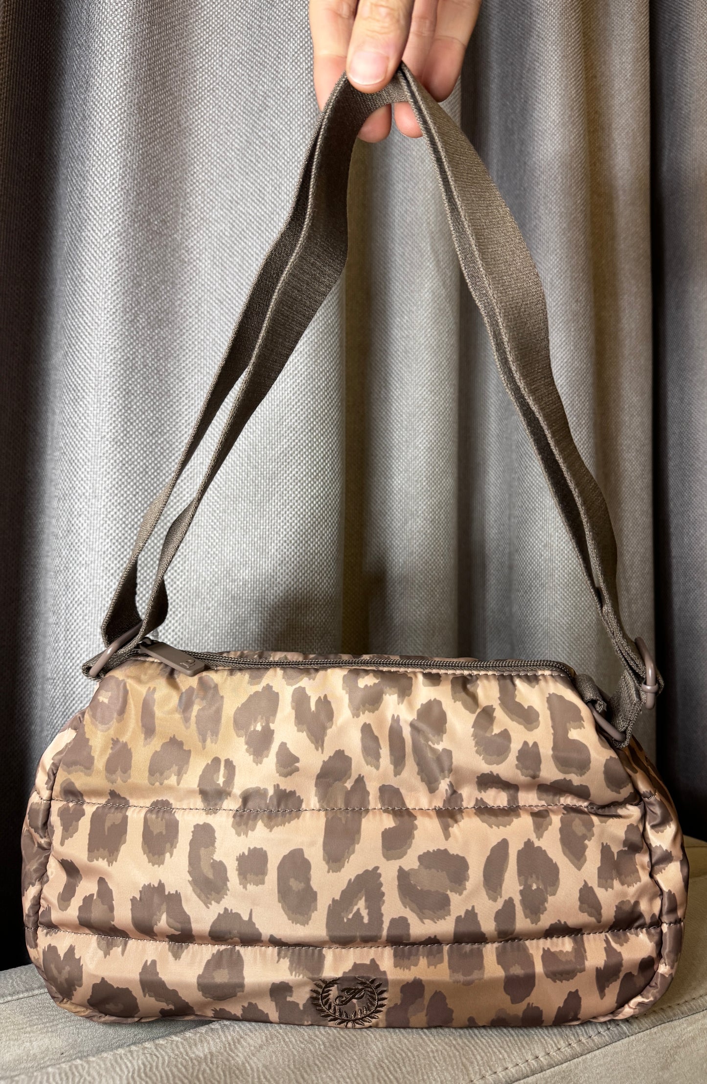 Cartera Bandolera Pink Acolchado Animal Print (Leopard)
